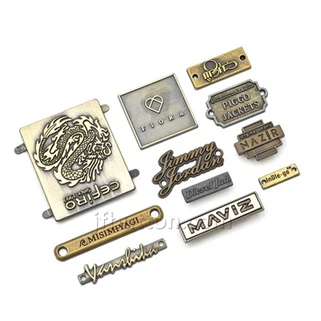 Ompele metalliset etiketit